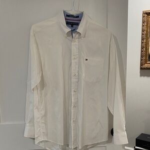 Tommy Hilfiger Men's Classic White Dress Shirt
